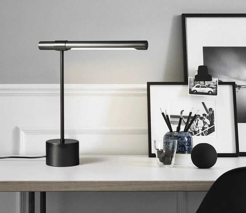 Sullivan table lamp